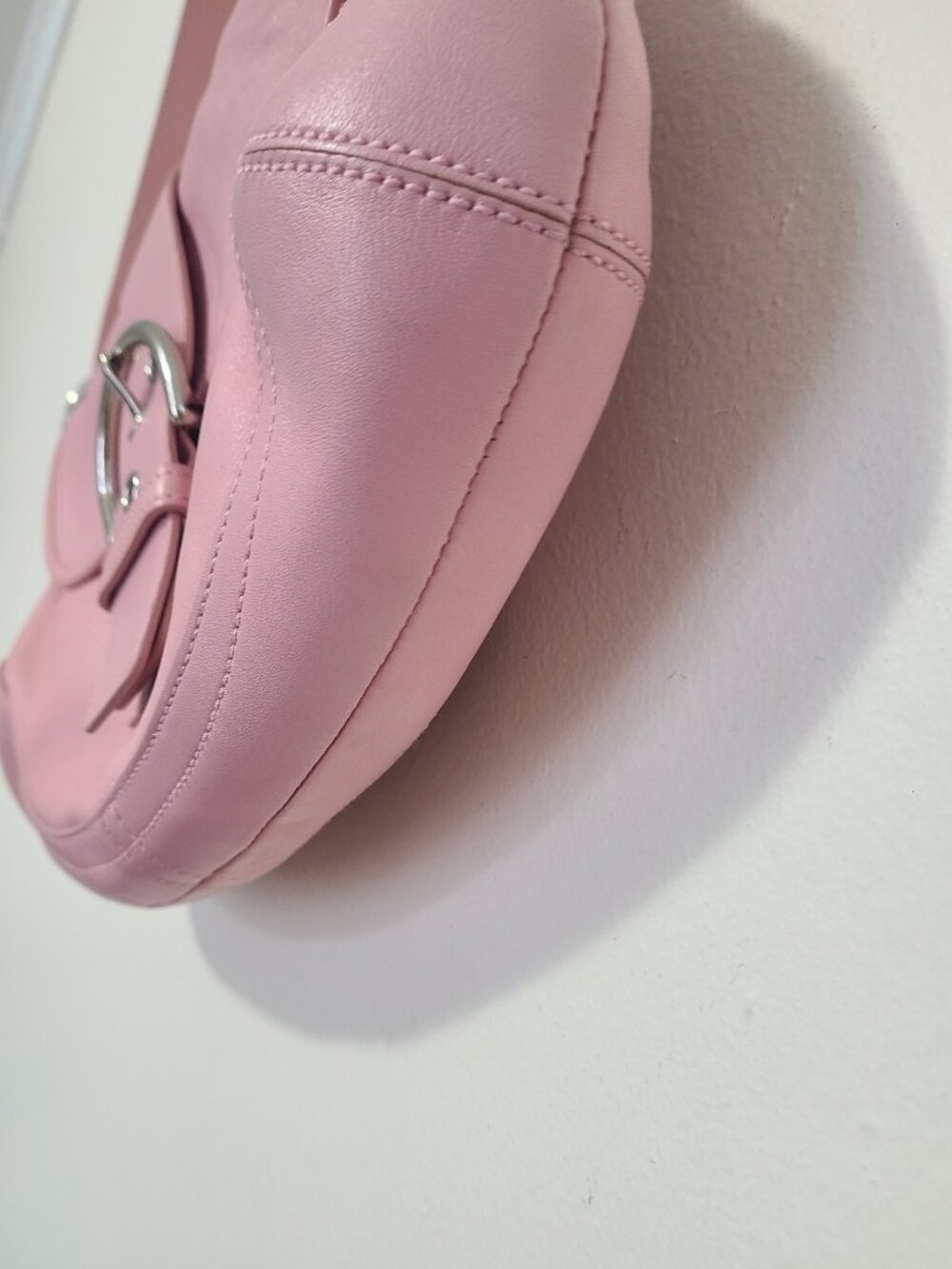 NEW Coach Soho 9248 Barbie Pink Leather Shoulder Bag Y2K Vintage Buckle - Picture 7 of 9